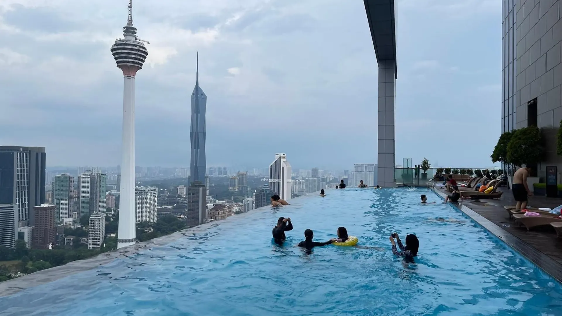 The Platinum Klcc By Victoria Home Kuala Lumpur